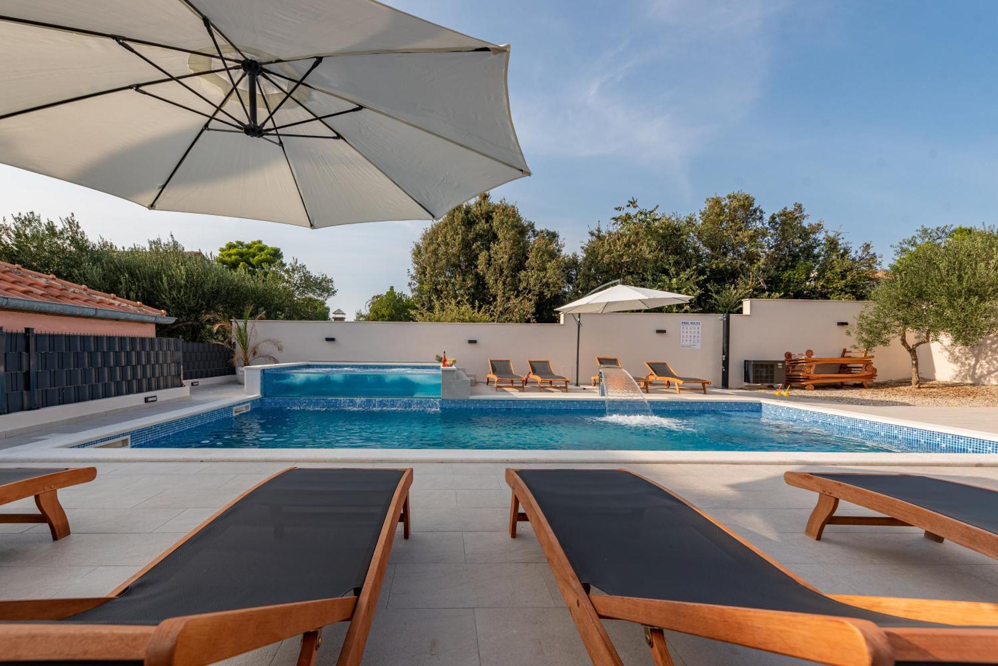 Camp Mrkva Mobile Homes With Pool Sukošan 외부 사진