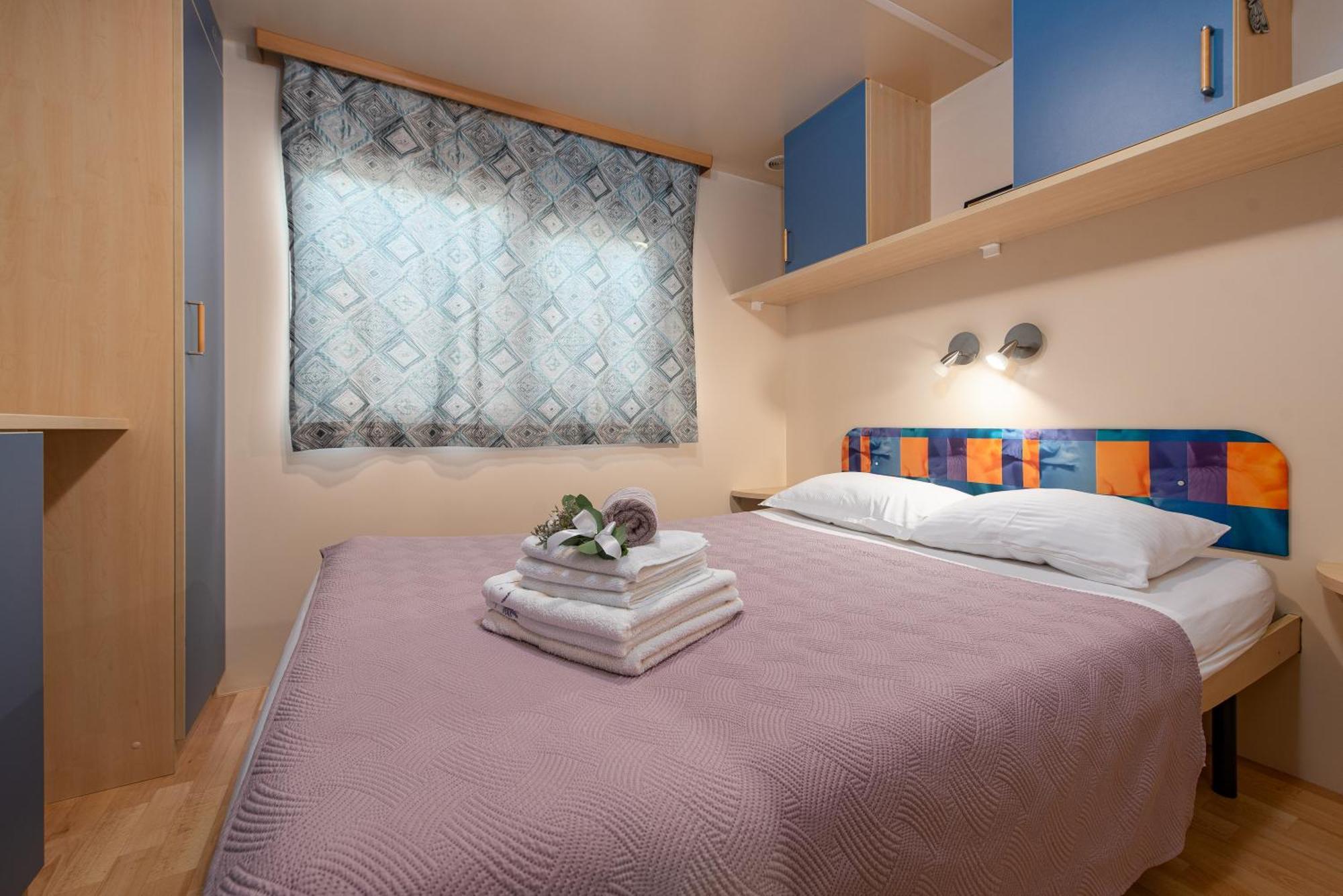 Camp Mrkva Mobile Homes With Pool Sukošan 외부 사진